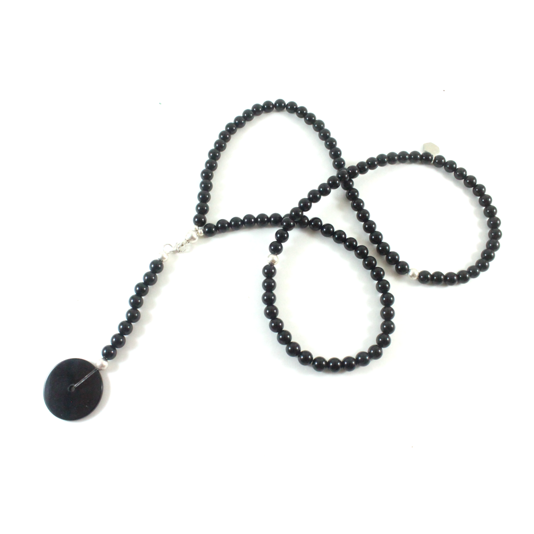 ONYX pendant NECKLACE