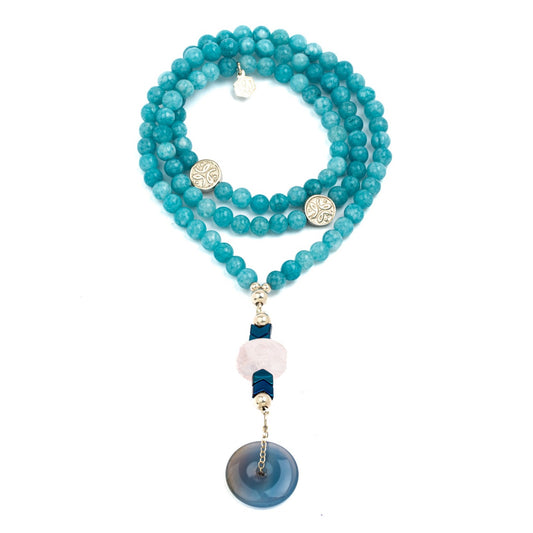Agate and hematite necklace