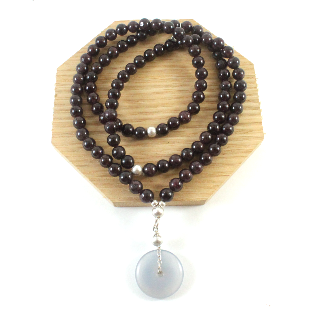 Garnet and grey agate necklace