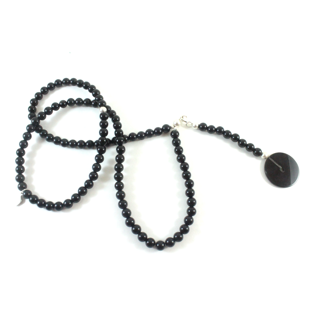 ONYX NECKLACE