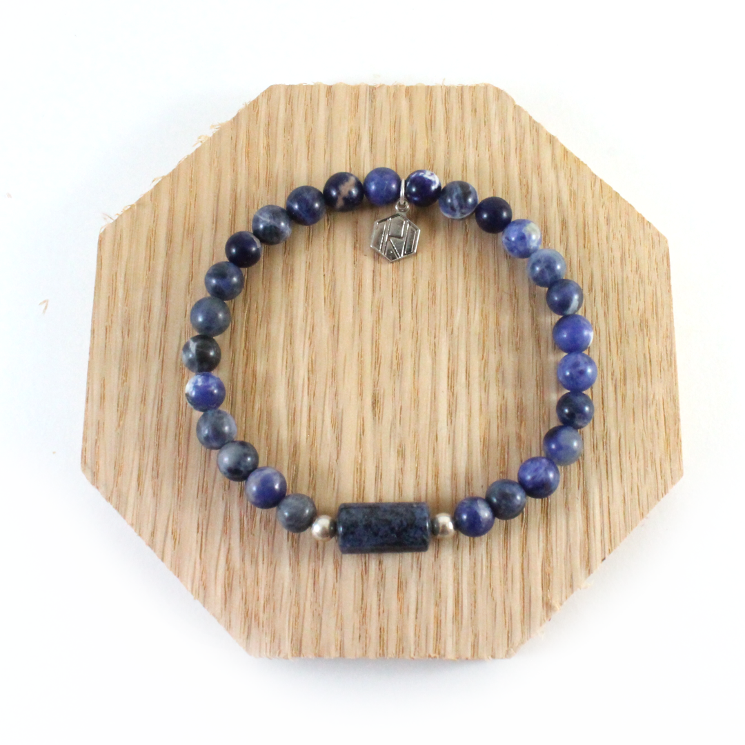 Sodalite and lapis lazuli bracelet